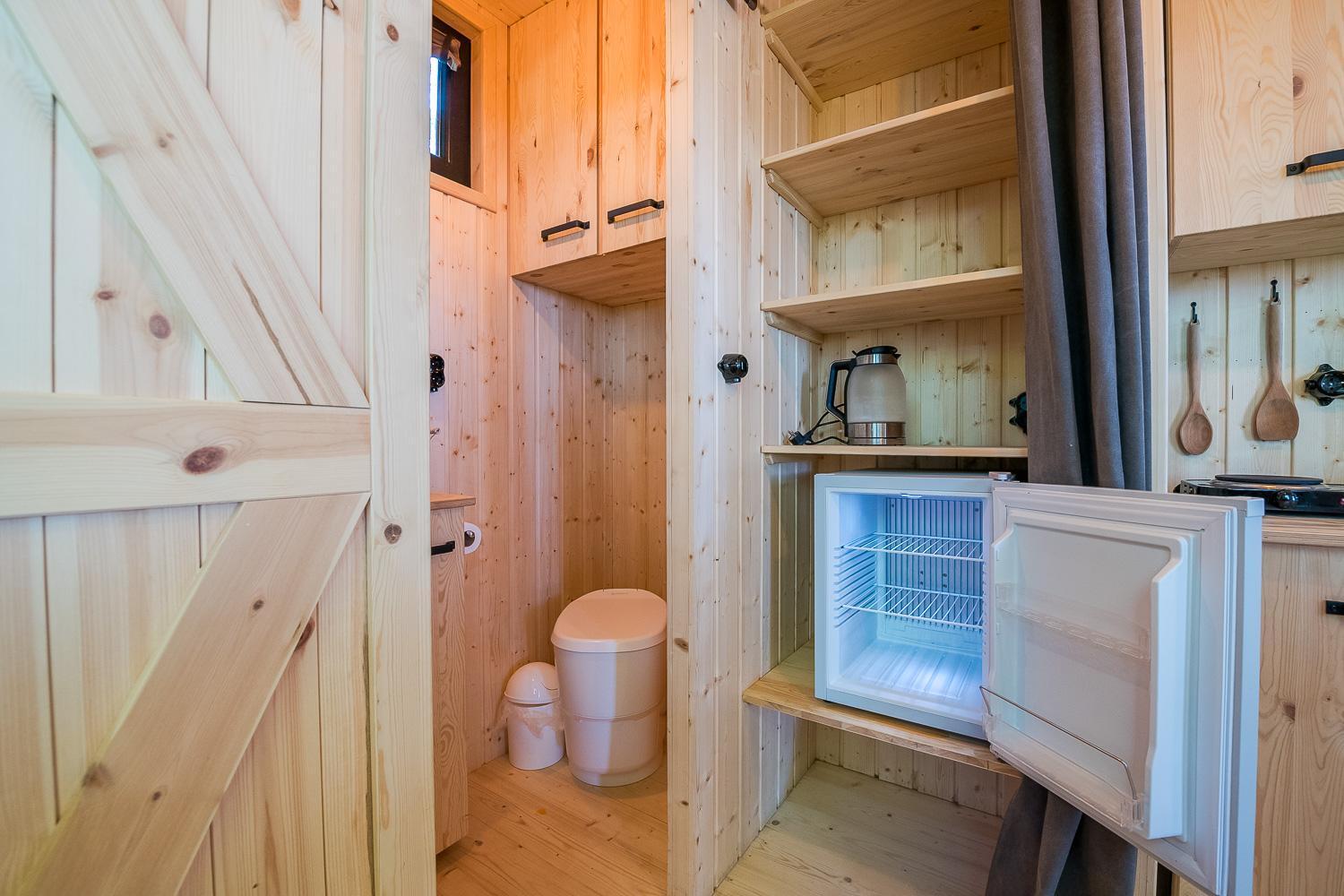 Wiesenhaus: Wohnen Im Tiny House Direkt Am Rhein * Köln