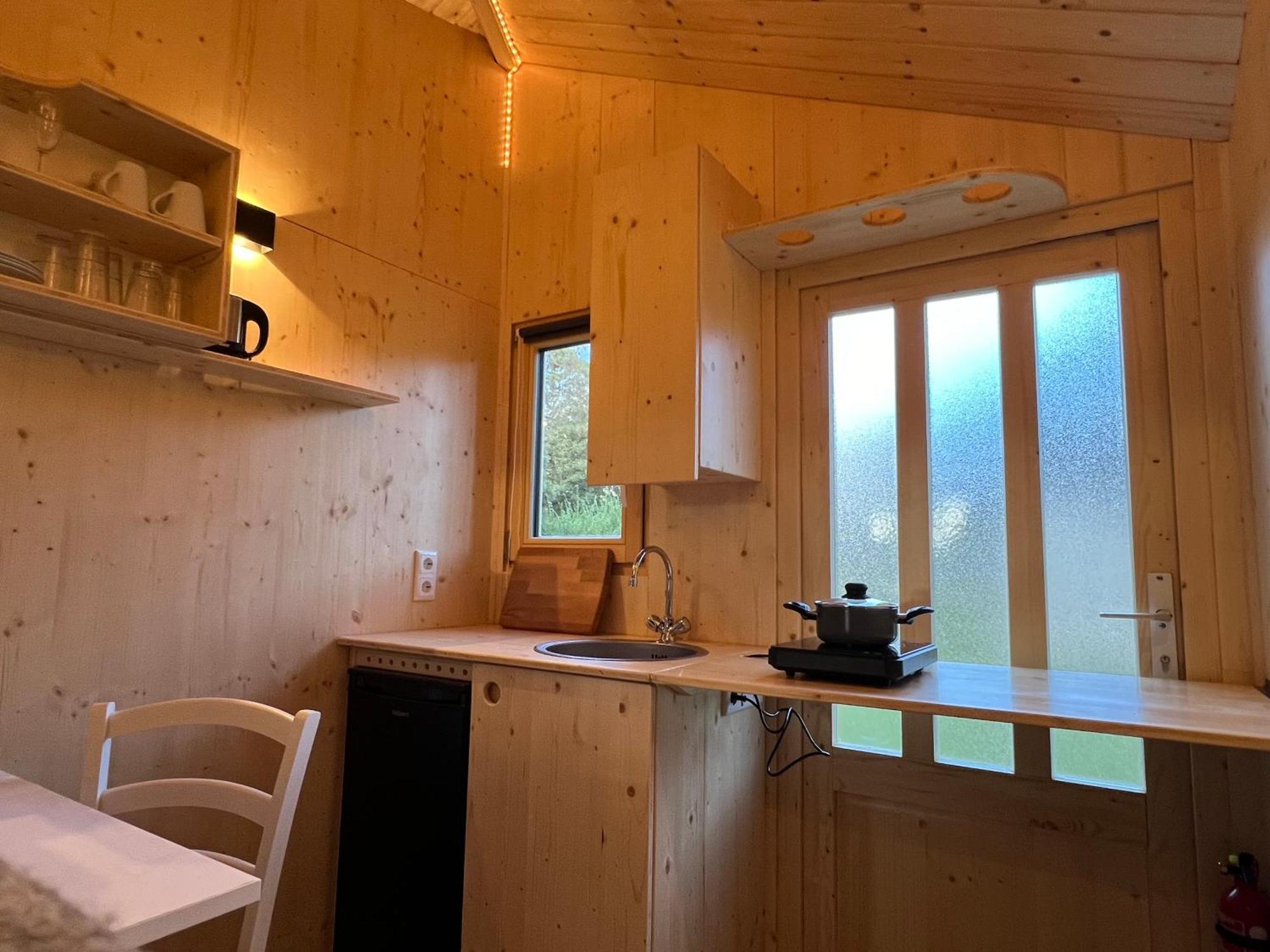 Wiesenhaus: Wohnen Im Tiny House Direkt Am Rhein Apartment *