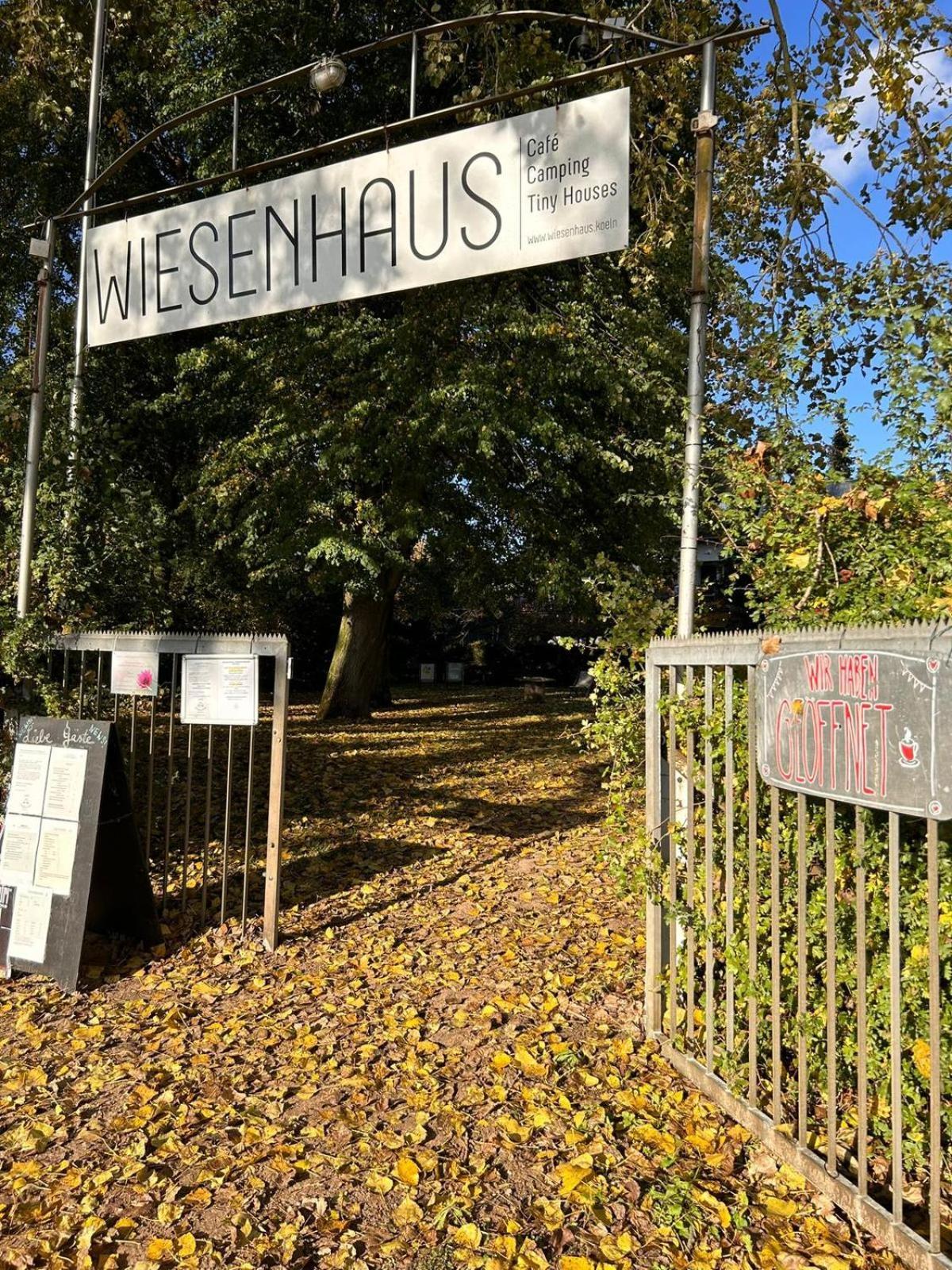 Wiesenhaus: Wohnen Im Tiny House Direkt Am Rhein Köln